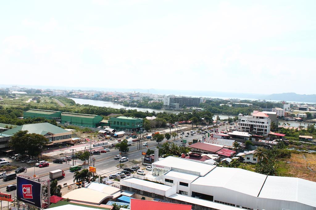 โรงแรมอิโลอิโล บิสิเนส อีโลอีโลซิตี้ ภายนอก รูปภาพ