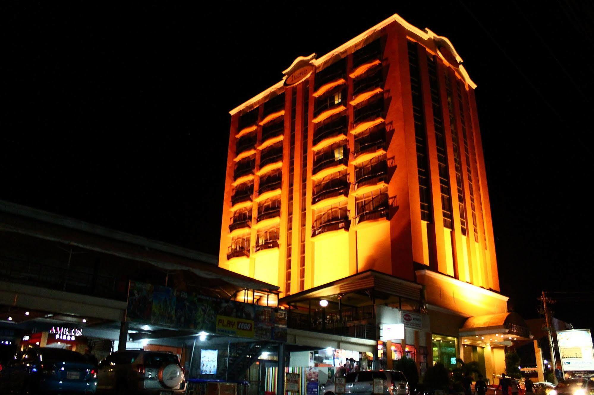 โรงแรมอิโลอิโล บิสิเนส อีโลอีโลซิตี้ ภายนอก รูปภาพ
